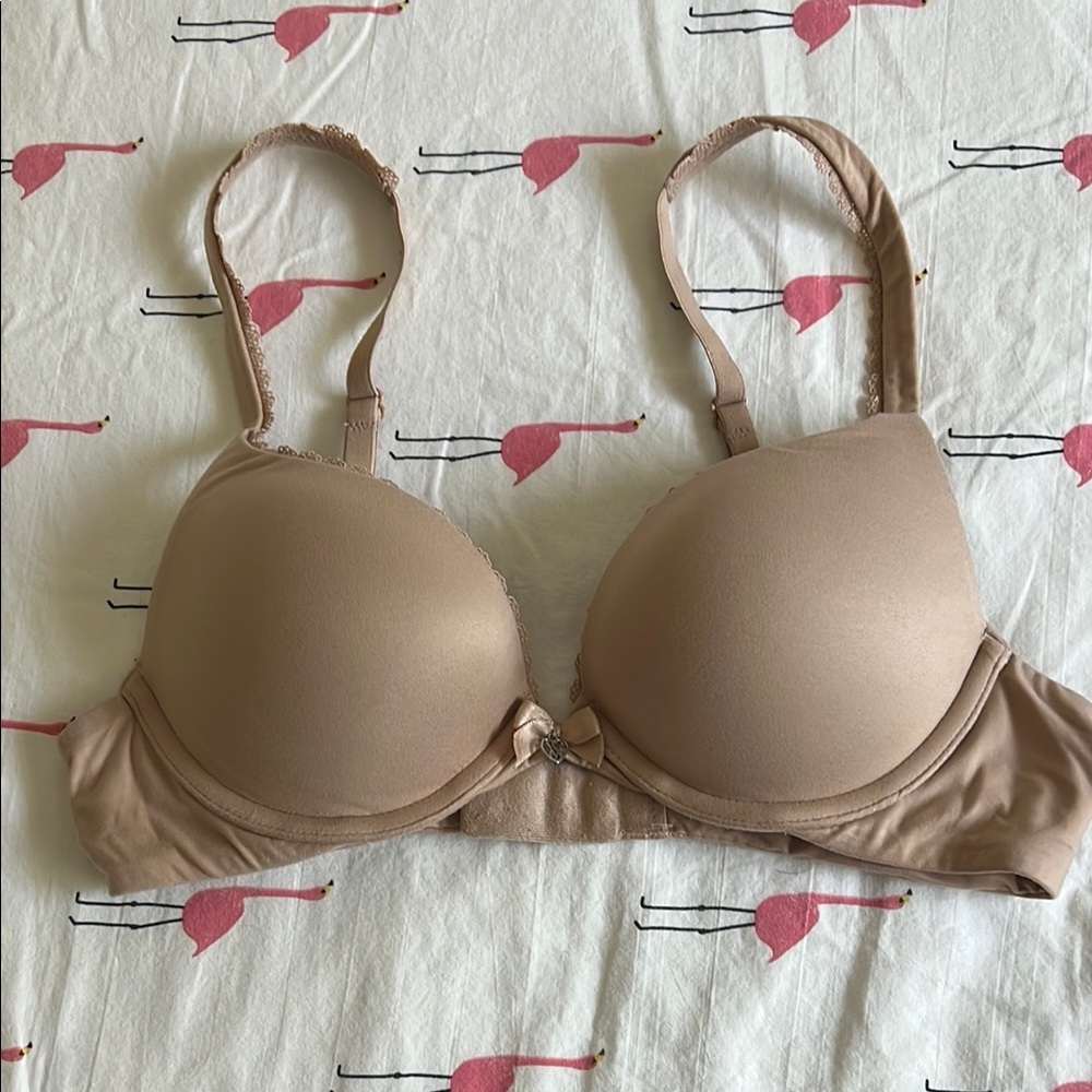 Body by Victoria push up bra